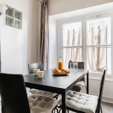 Grand Studio Fonctionnel Republique - 10 Daire *